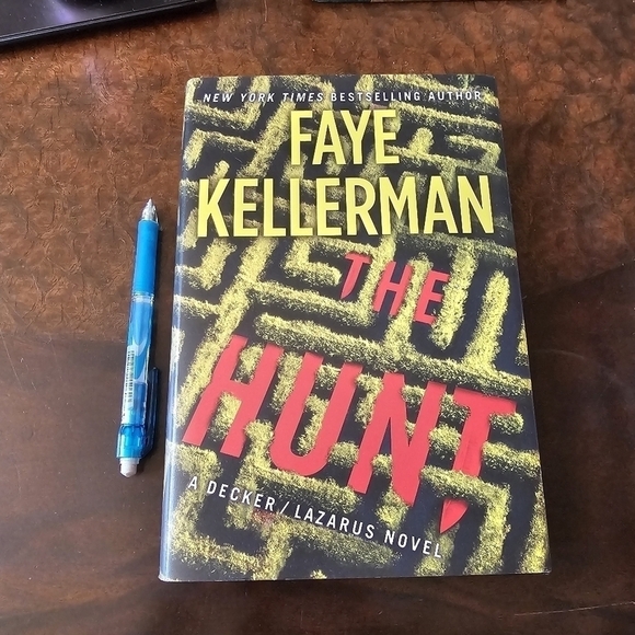 The Hunt (Peter Decker and Rina Lazarus Series, Book 27) Book by Faye Kellerman - Picture 2 of 10